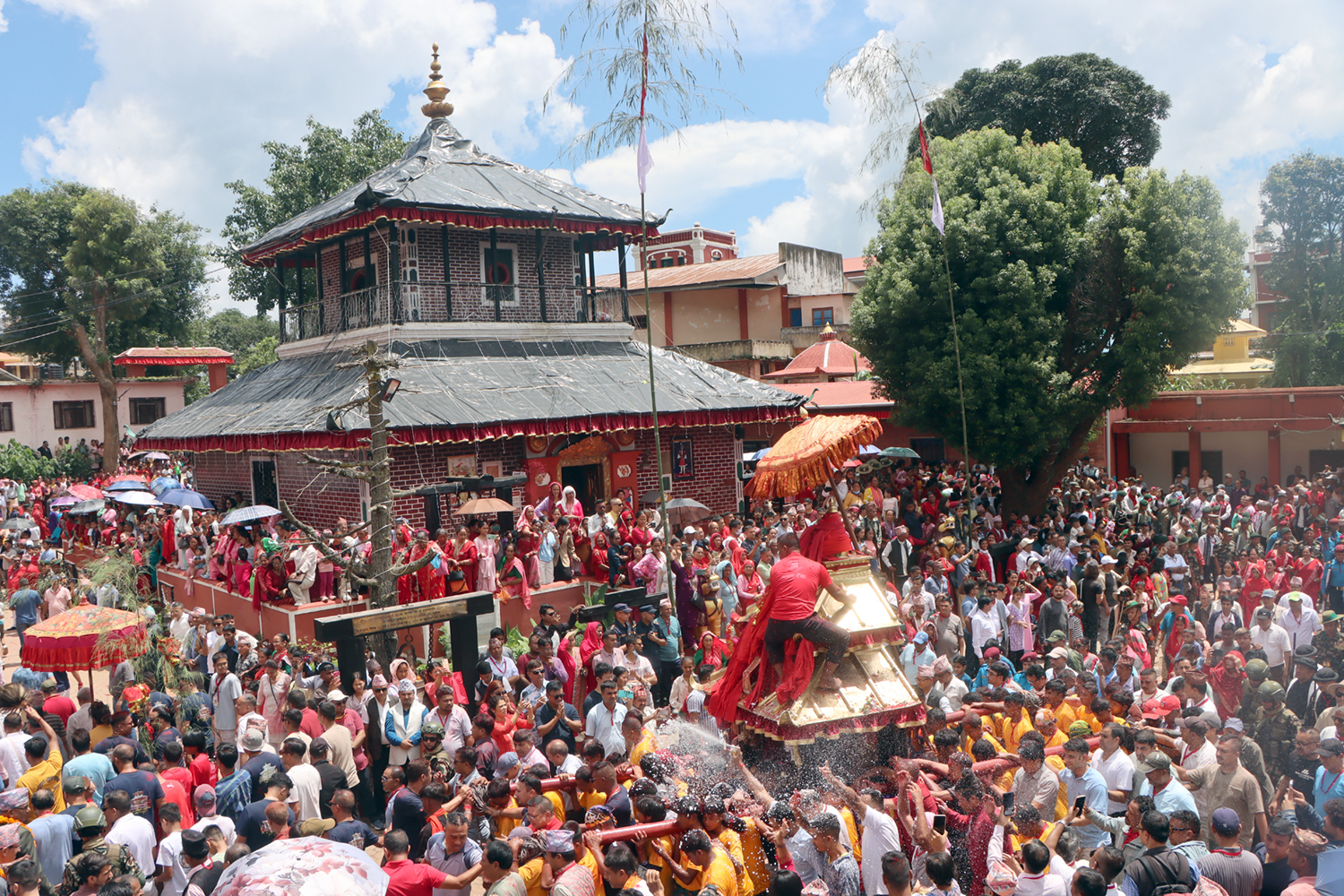 नेपाल-अङ्ग्रेज युद्धमा विजय हासिल गरेको सम्झनामा तानसेनमा सिन्दुर जात्रा